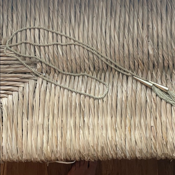 Kendra Scott Necklace - Picture 2 of 3